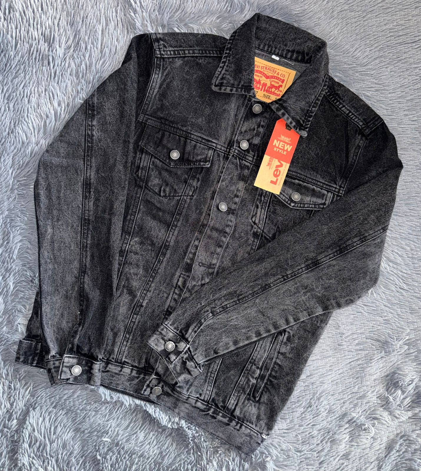 Chaqueta en jeans  para hombre estilo Levi's – Edición Premium 👖